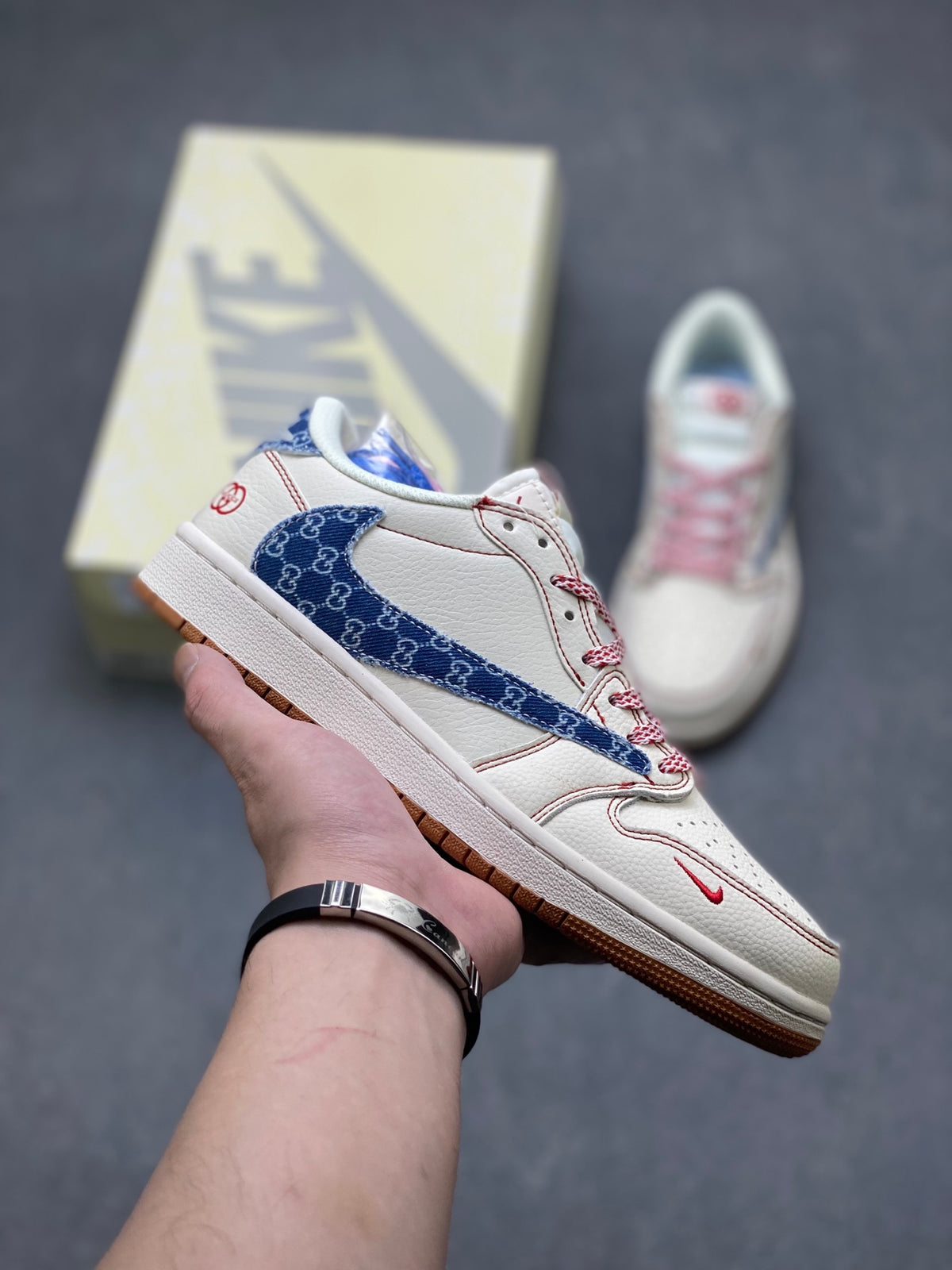 Fragment x Travis Scott x Dior x Nike Air Jordan 1 Low - Image 1