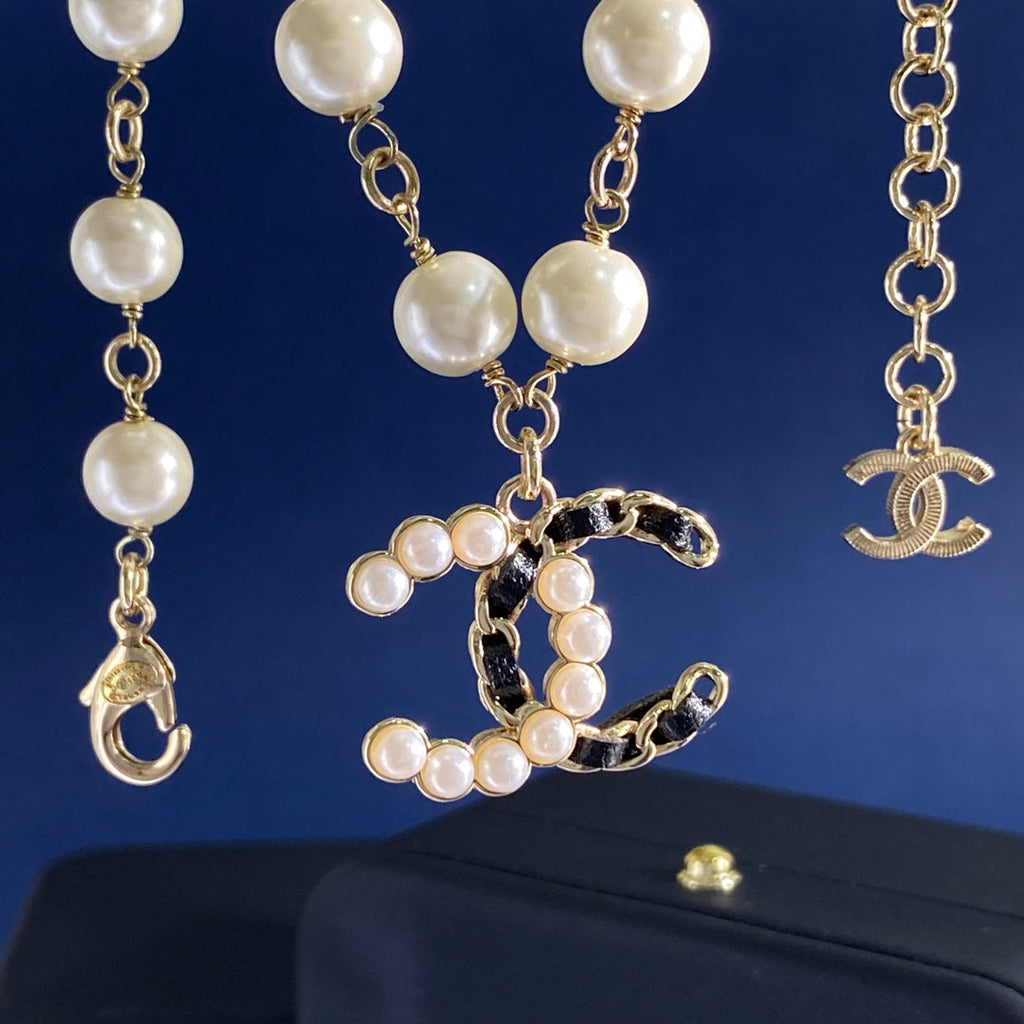 CHANEL P70 Pearl Double-C Long Necklace