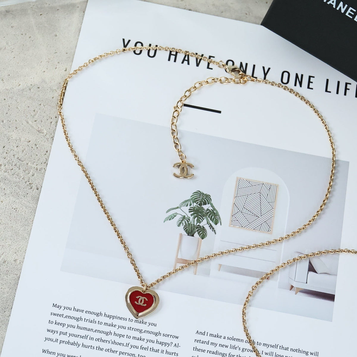CHANEL Enamel Gold-Tone Vintage Heart Necklace