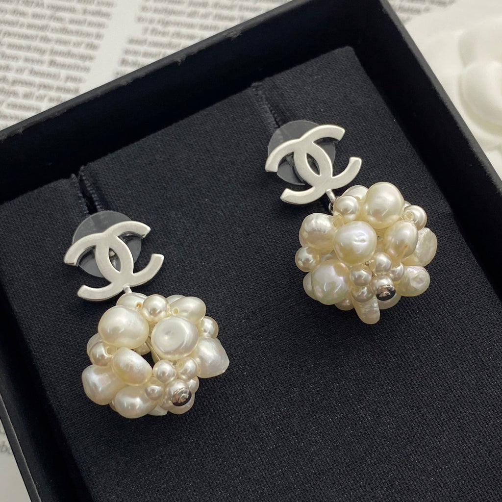 CHANEL Pearl Earrings