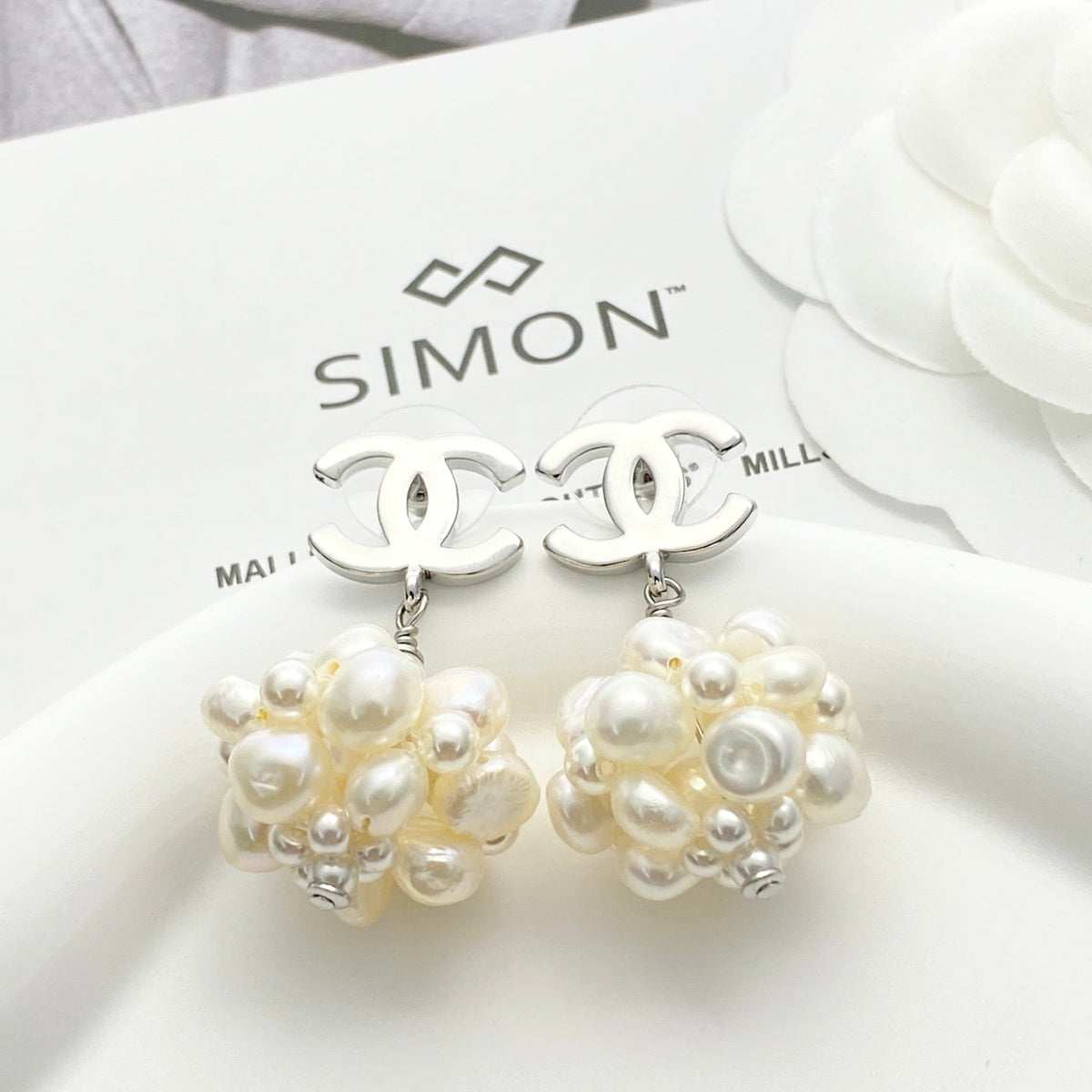 CHANEL Pearl Earrings