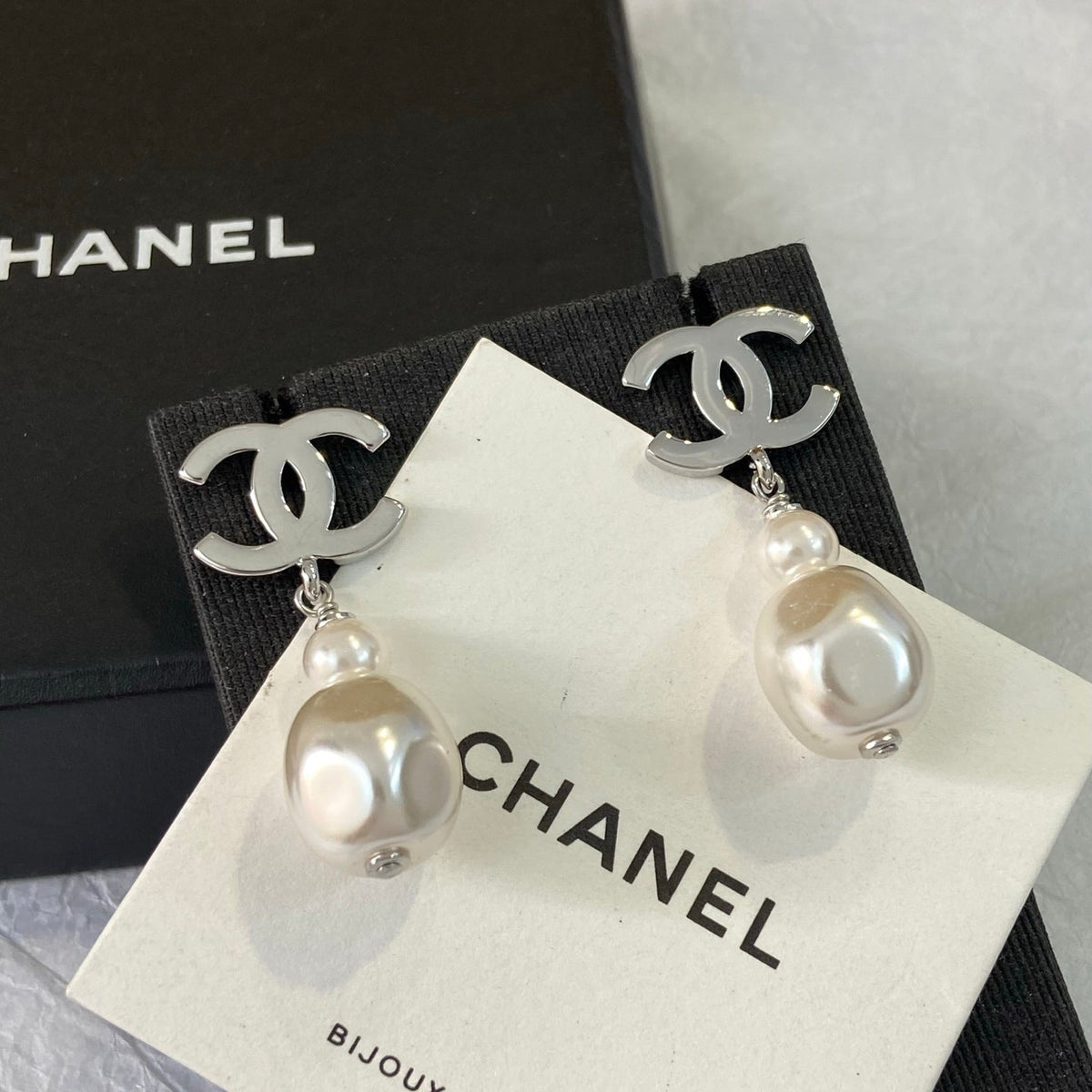 SWAROVSKI P70 Pearl Crystal Double-C Earrings