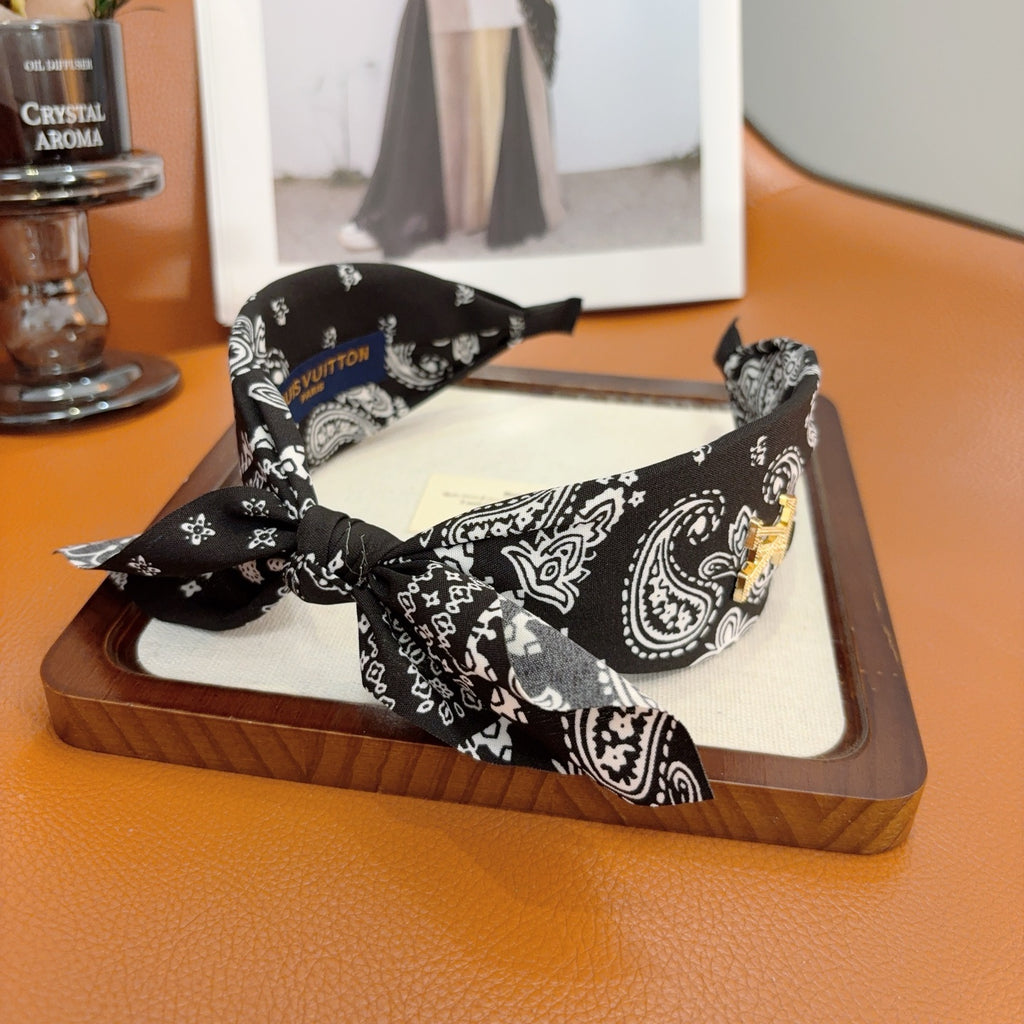 LOUIS VUITTON Bow Headband