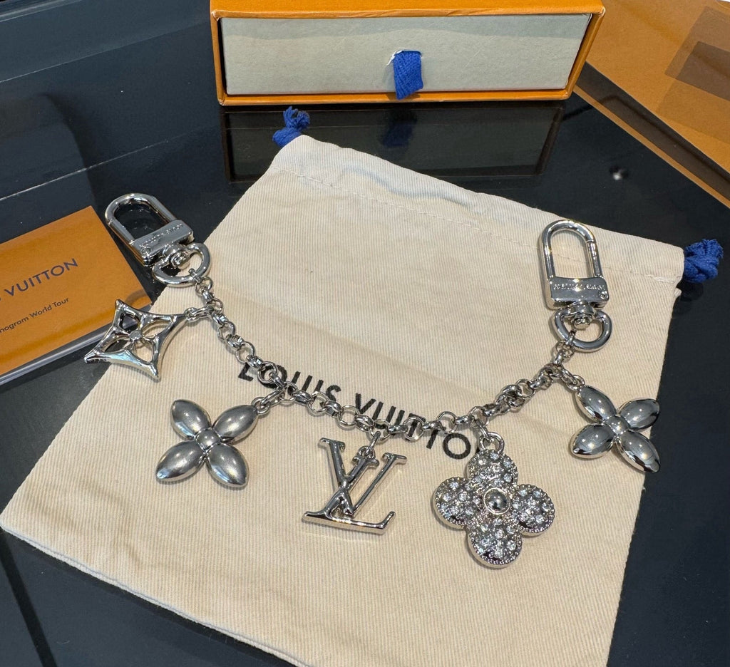LOUIS VUITTON M01188 Canvas Flower Bag Charm Keychain