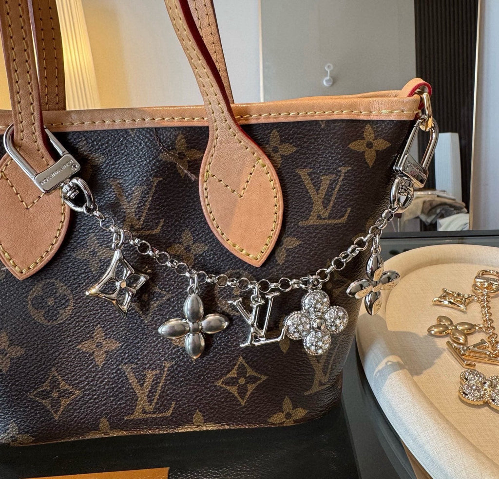 LOUIS VUITTON M01188 Canvas Flower Bag Charm Keychain