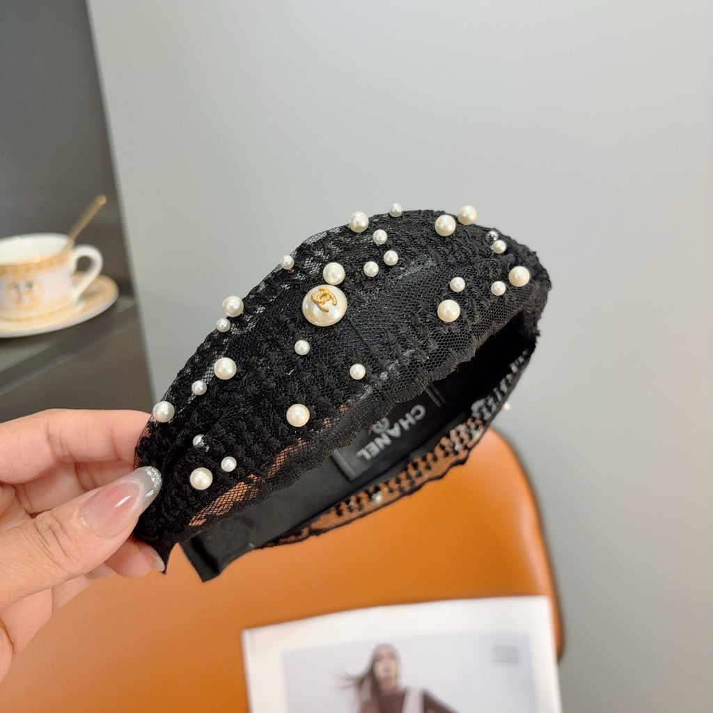 CHANEL Pearl Headband