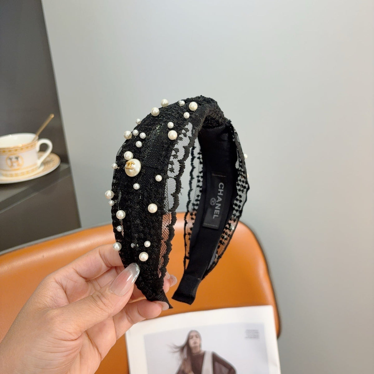 CHANEL Pearl Wide Vintage Headband