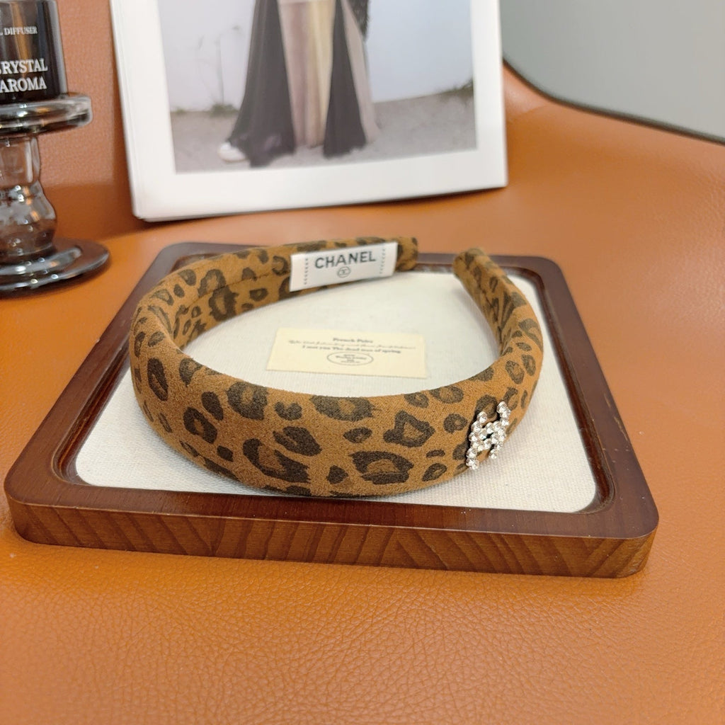CHANEL Padded Vintage Headband