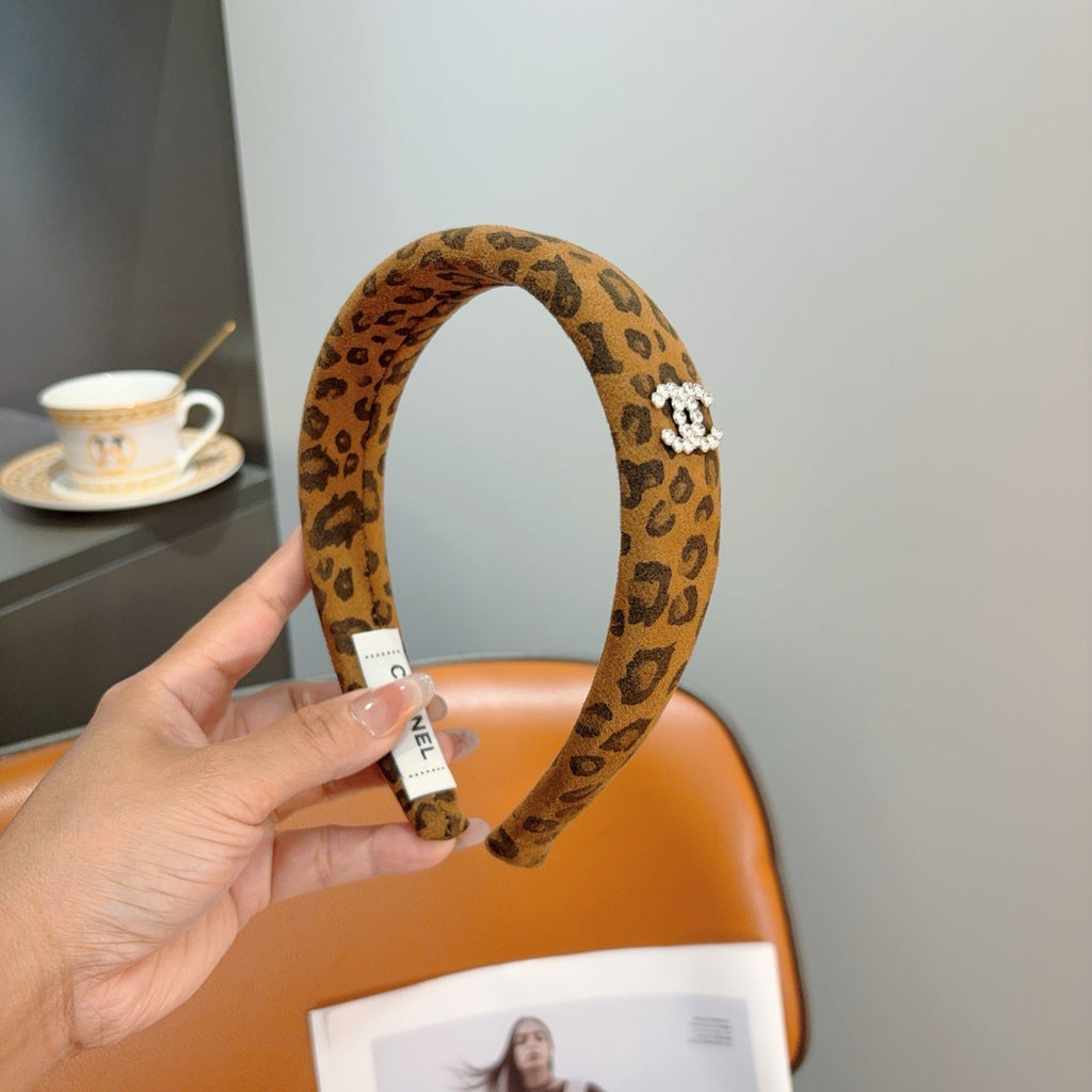 CHANEL Padded Vintage Headband