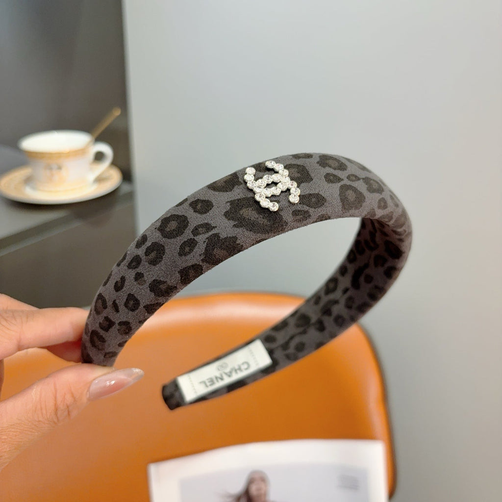 CHANEL Padded Vintage Headband