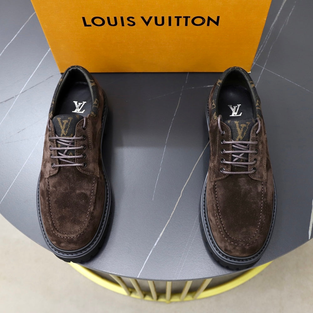 Louis Vuitton Men's Dress Shoes - Style 426032