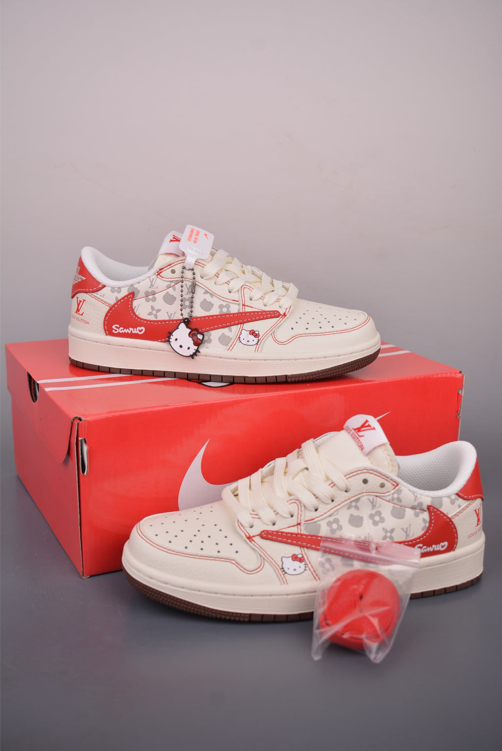 Fragment x Travis Scott x Nike Air Jordan 1 Low - Image 5