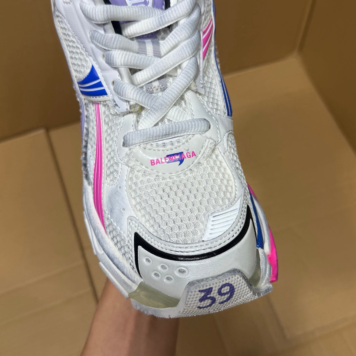 Jordan Sneakers #52 - Image 4