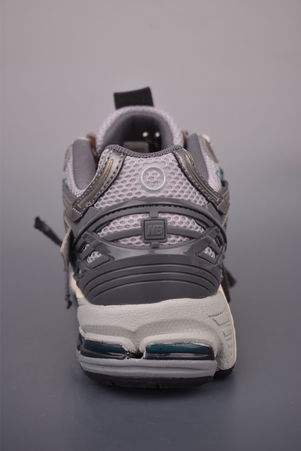 New Balance 320 2002 - Image 4