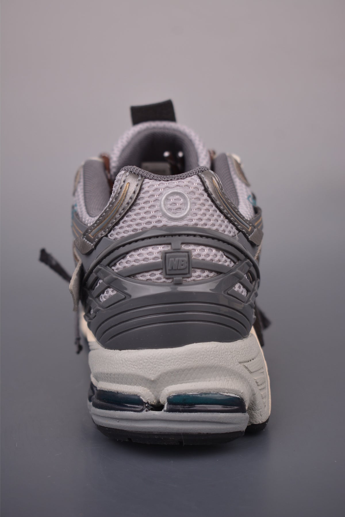 New Balance 320 2002 - Image 4