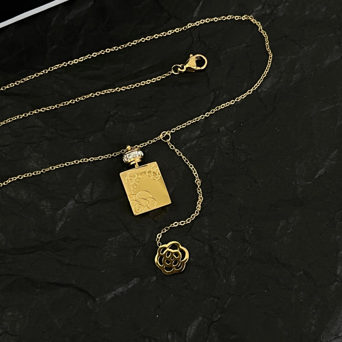 CHANEL Vintage Necklace