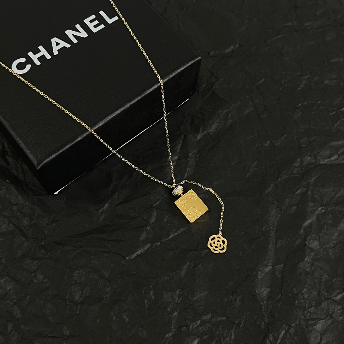 CHANEL Vintage Necklace