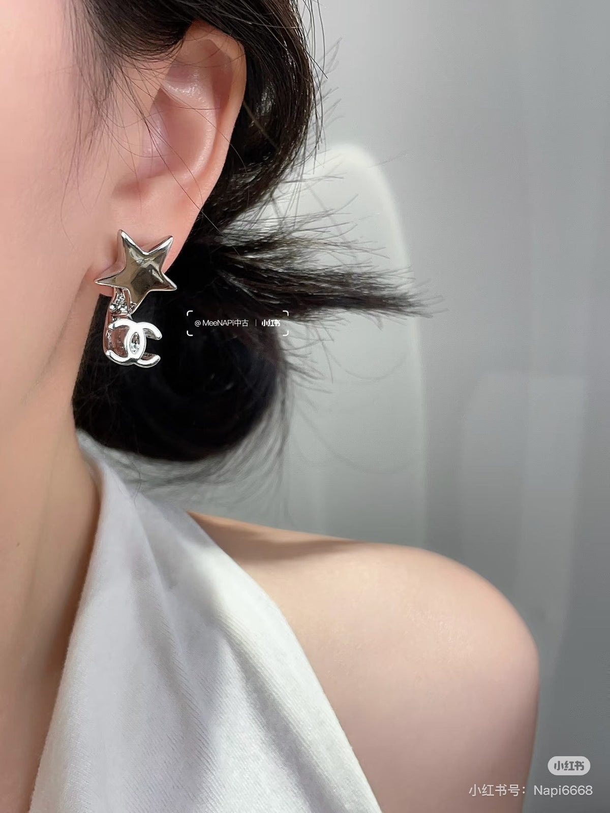 CHANEL Double-C Earrings
