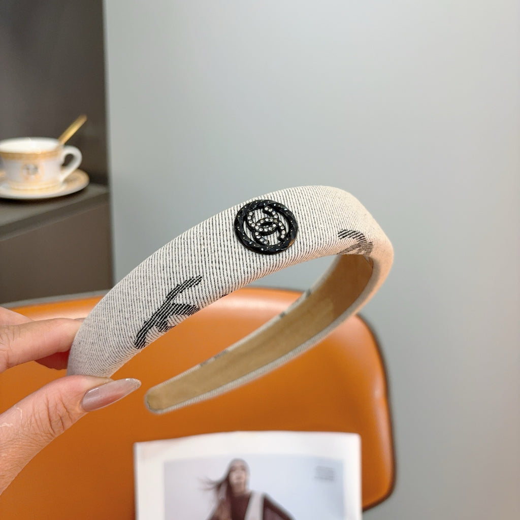 CHANEL Headband