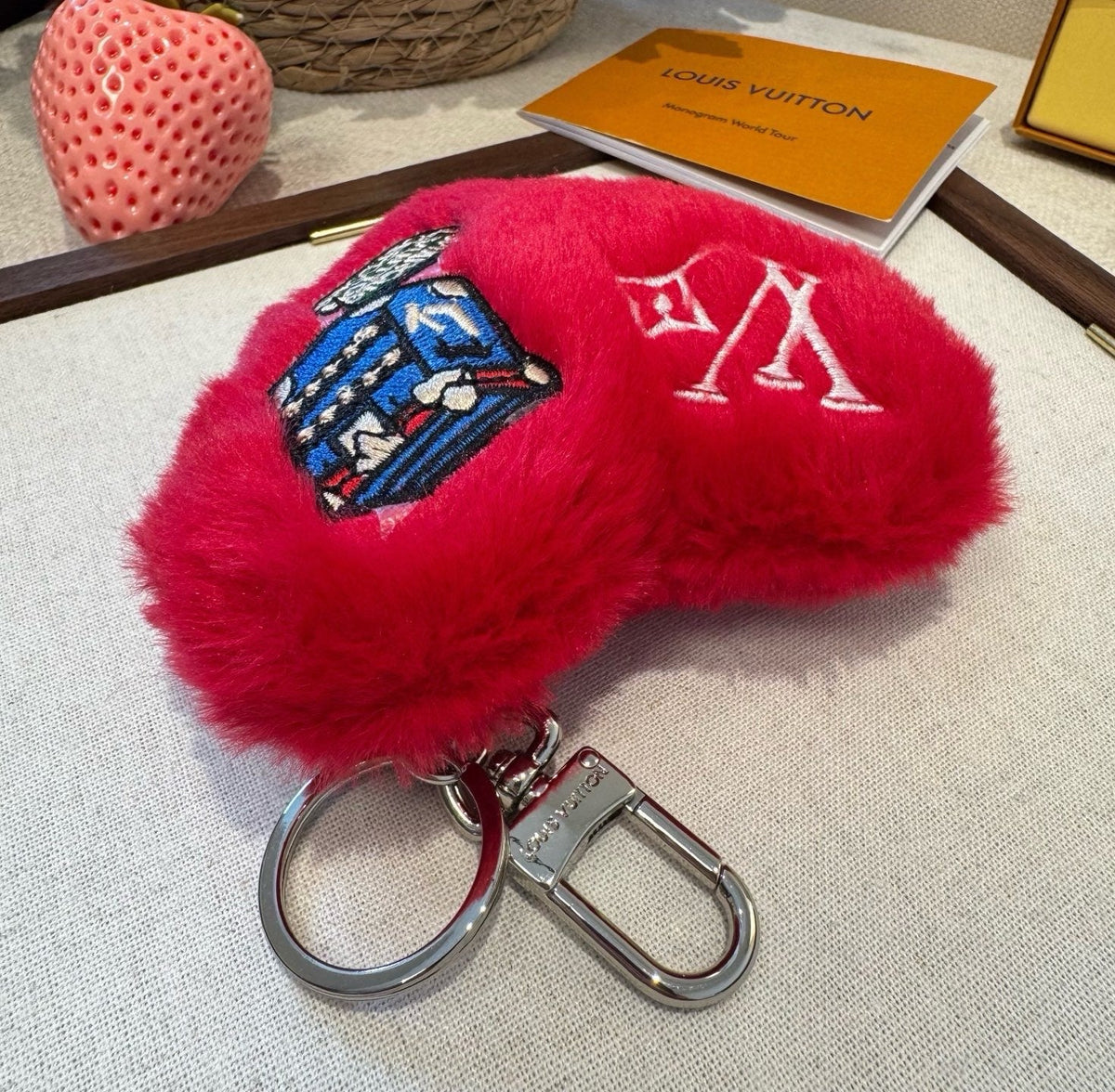 LOUIS VUITTON M03171 Heart Logo Bag Charm Keychain