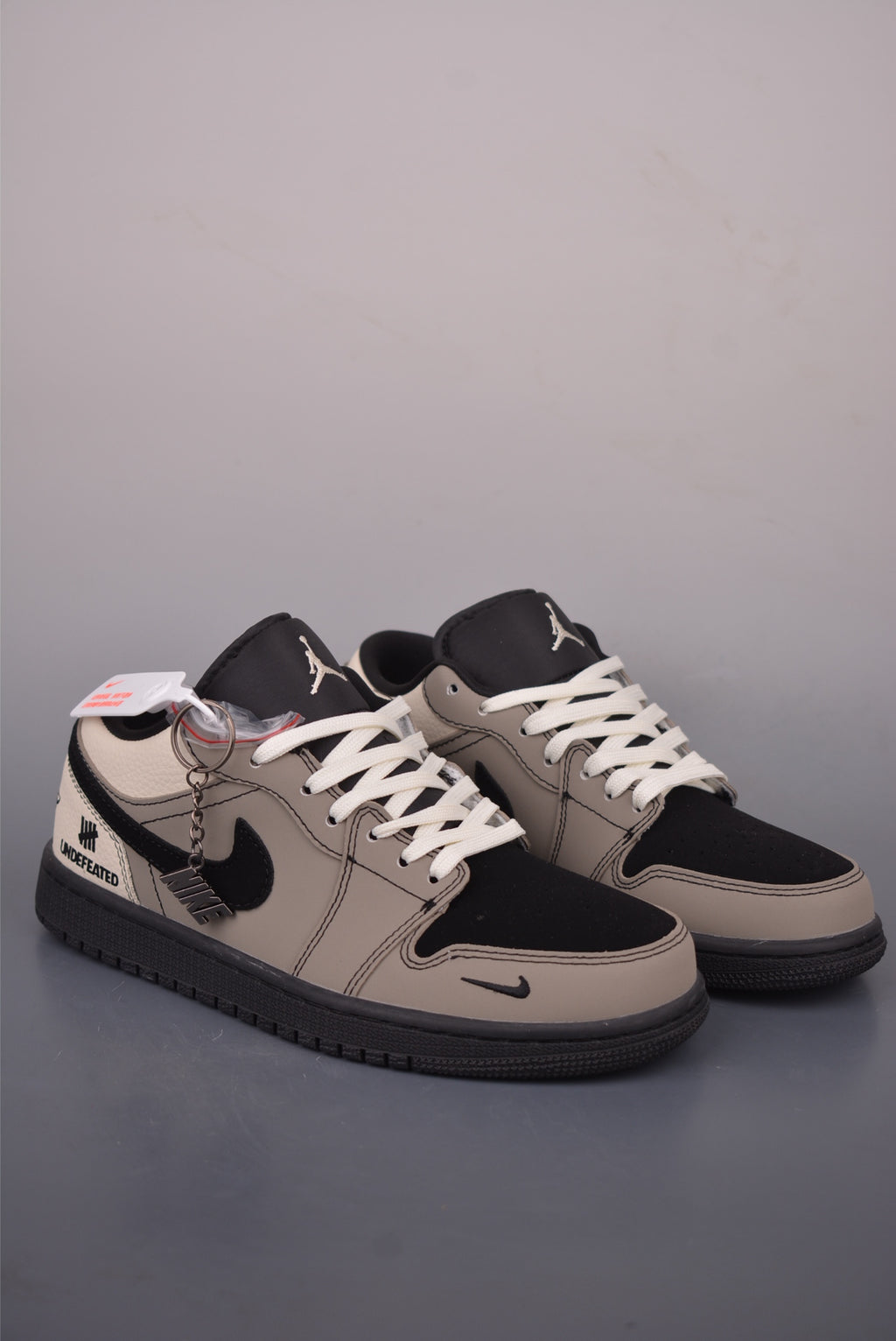 Fragment x Travis Scott x Nike Air Jordan 1 Low - Image 1