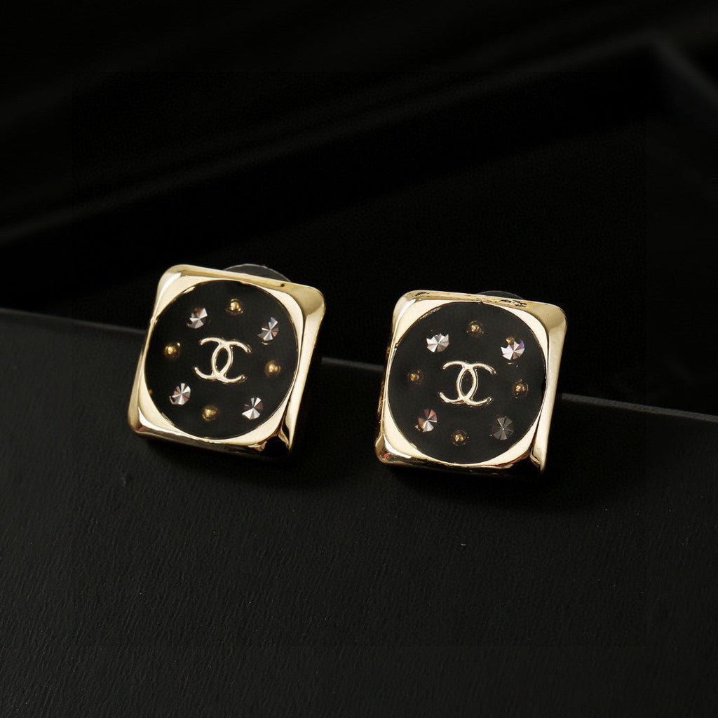 CHANEL P50 Earrings