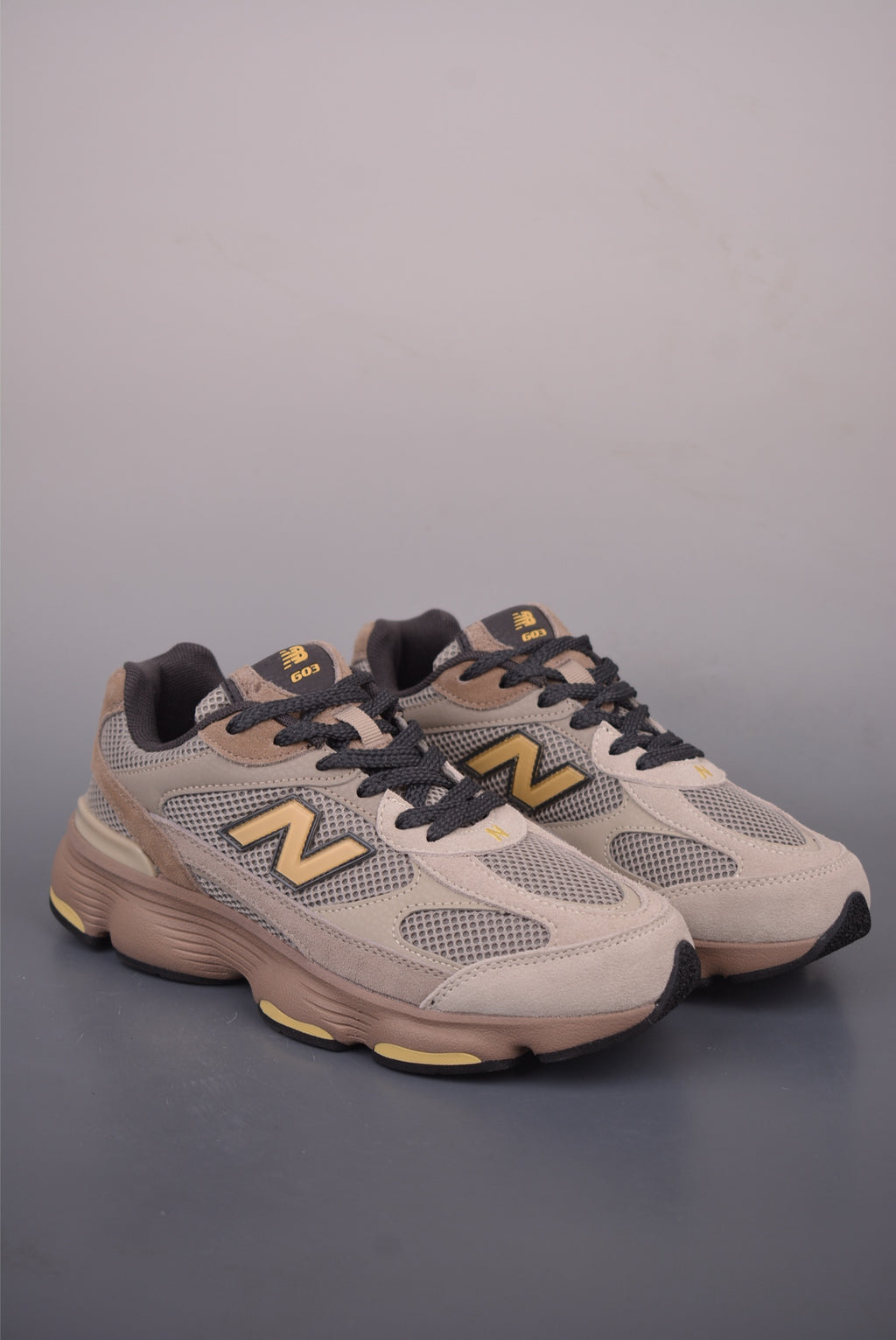 New Balance 200 603 - Image 1