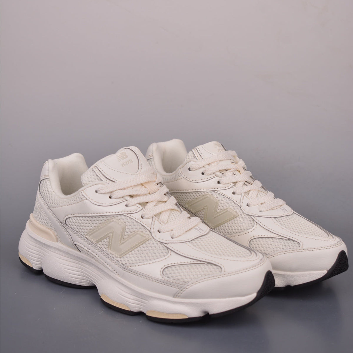 New Balance 200 603 - Image 1