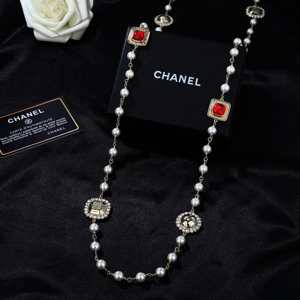 CHANEL Necklace