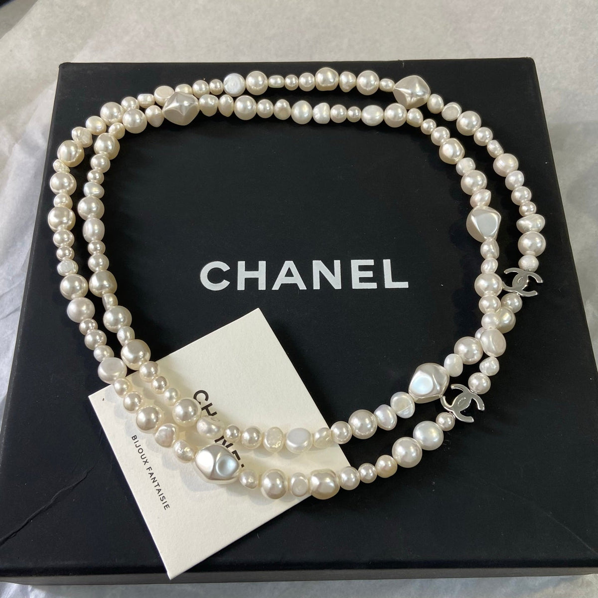 CHANEL Freshwater Pearl Baroque Pearl Double-C Long Necklace