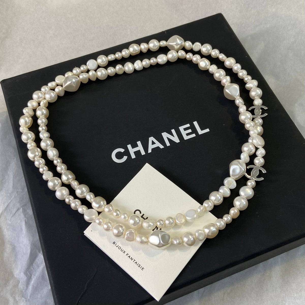 CHANEL Freshwater Pearl Baroque Pearl Double-C Long Necklace