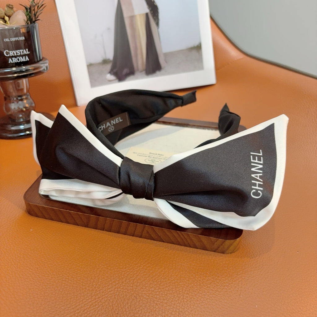 CHANEL Bow Wide Vintage Headband