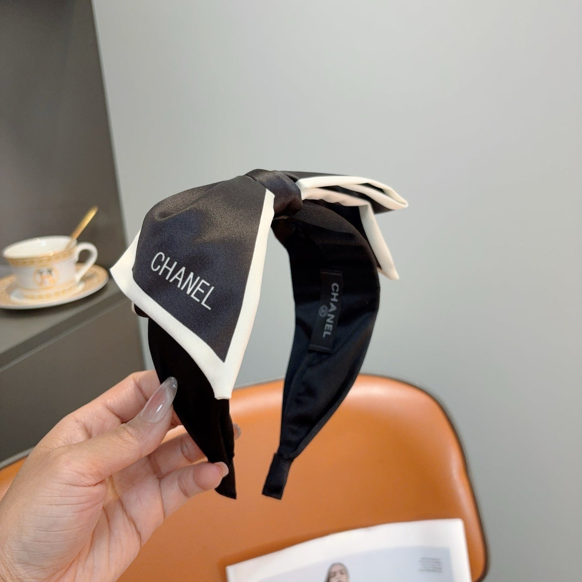 CHANEL Bow Wide Vintage Headband