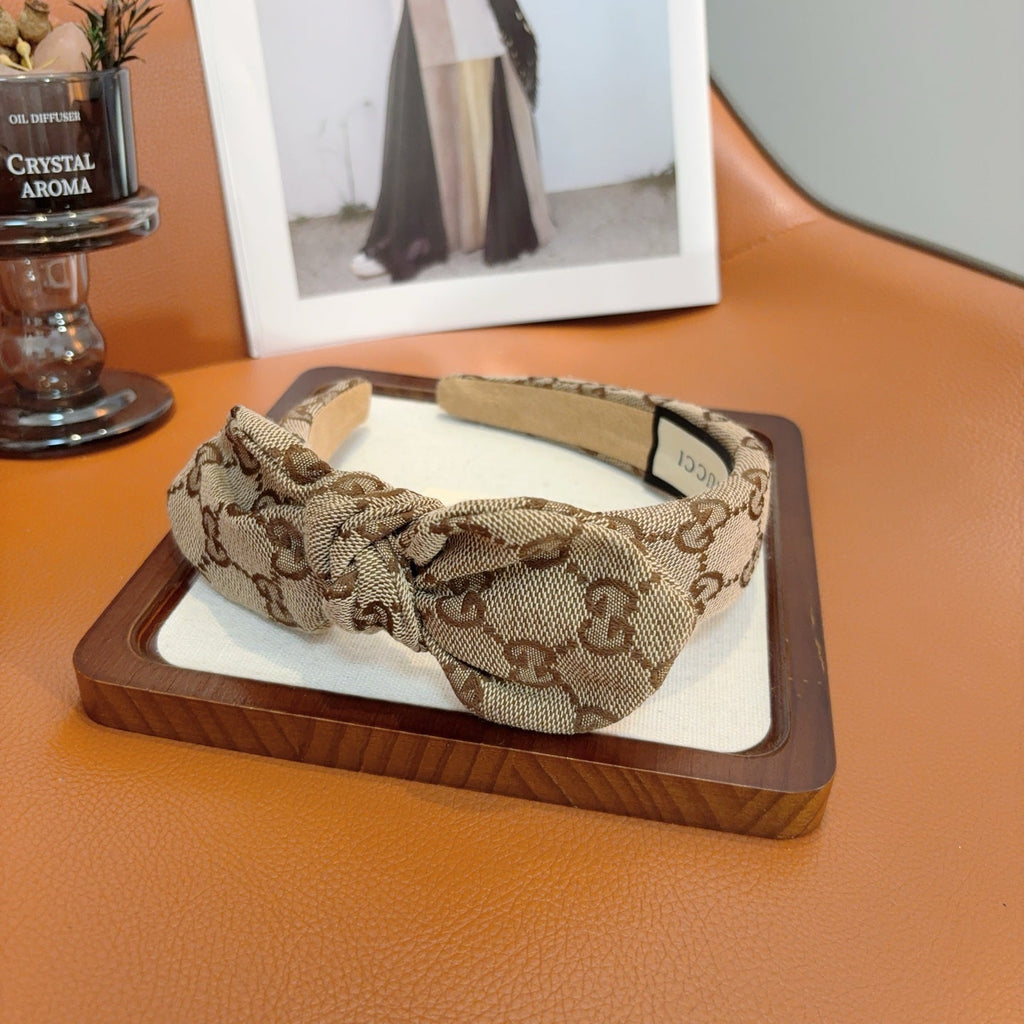 GUCCI Letter Logo Headband