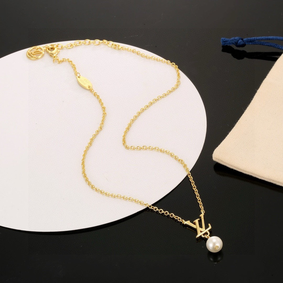 LOUIS VUITTON Necklace