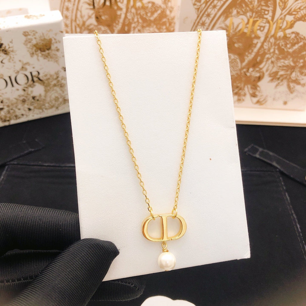 DIOR Pearl Choker Necklace