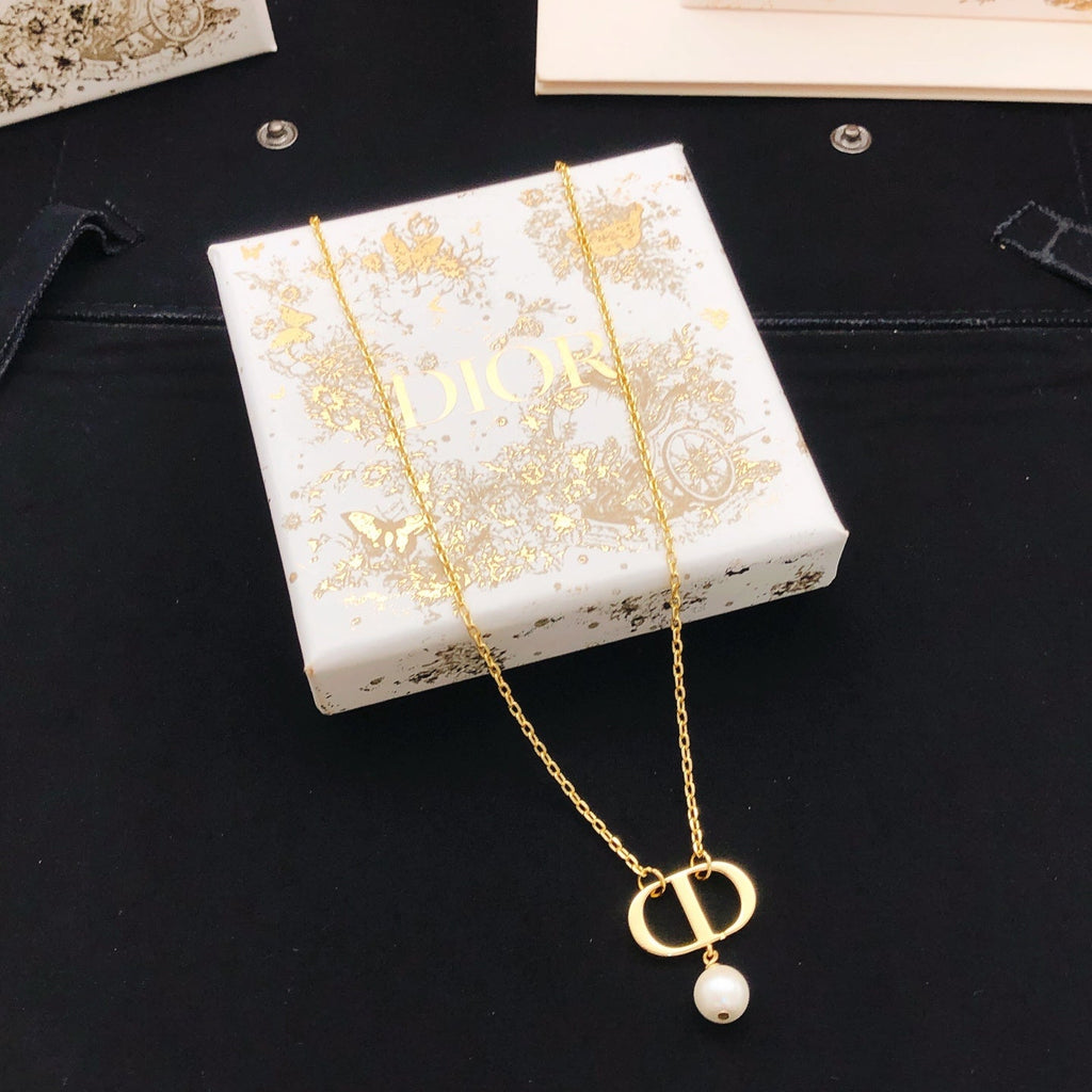 DIOR Pearl Choker Necklace