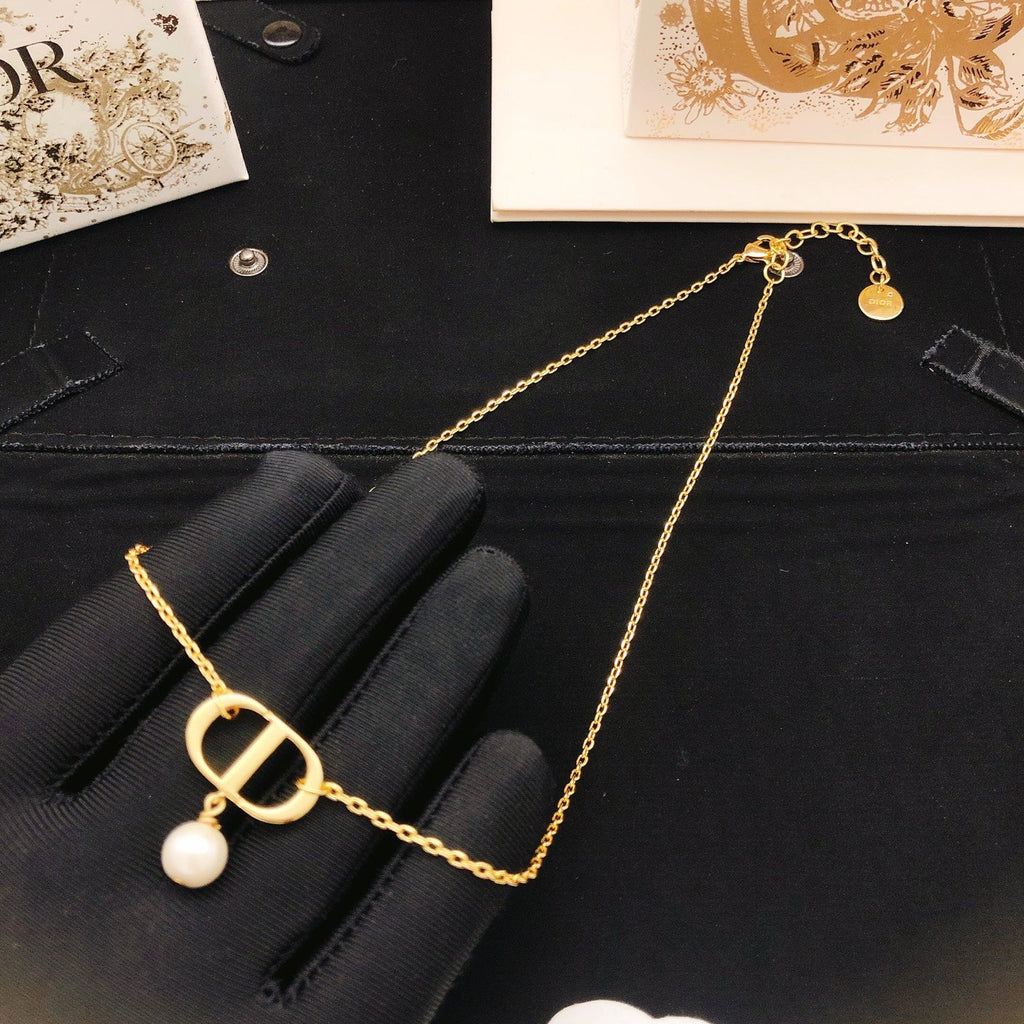 DIOR Pearl Choker Necklace