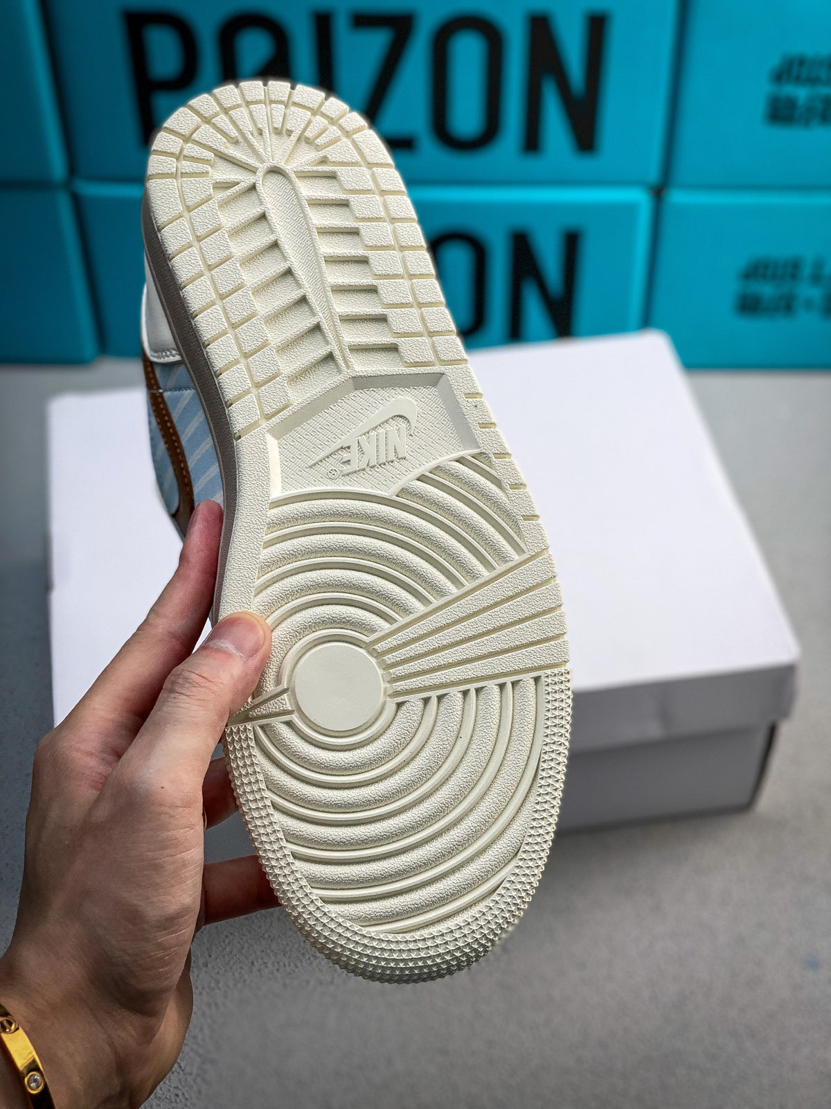 Nike Air Jordan 1 Low - Image 6