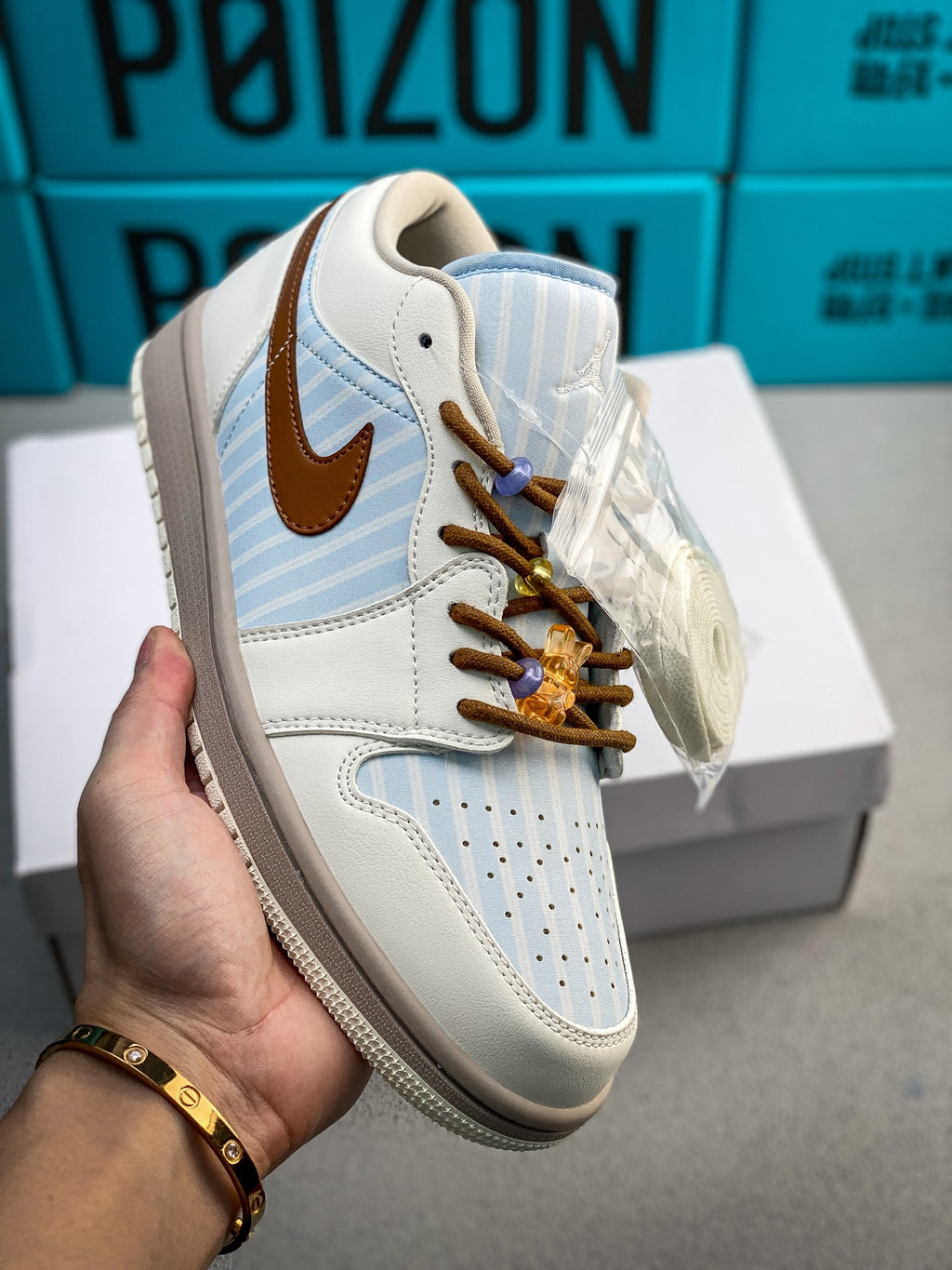 Nike Air Jordan 1 Low - Image 2