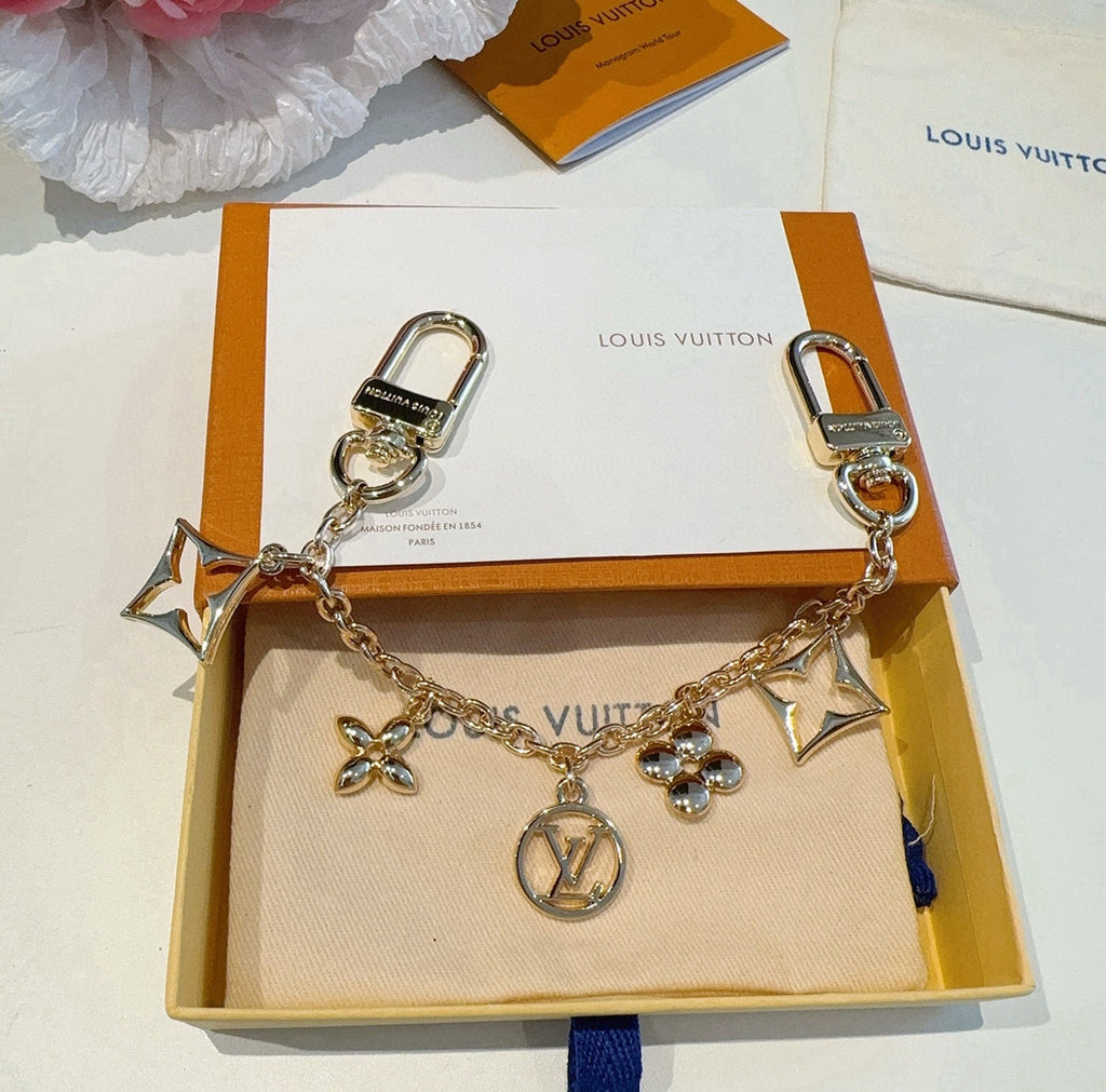 LOUIS VUITTON M01188 Canvas Flower Bag Charm Keychain