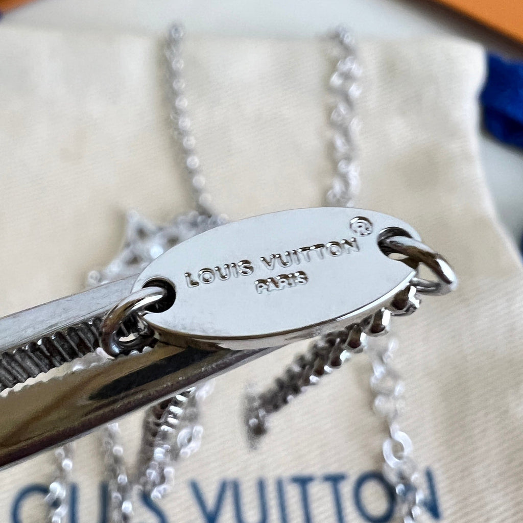 LOUIS VUITTON Vintage Necklace