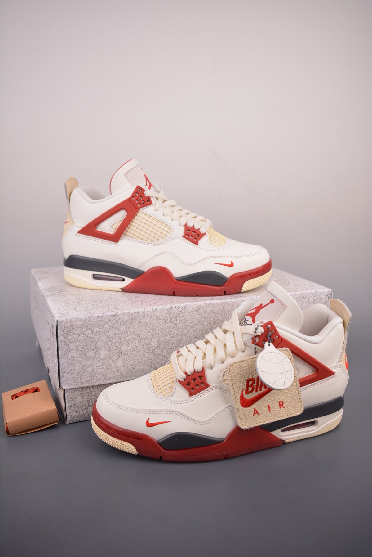 Nike Air Jordan 4 - Image 5