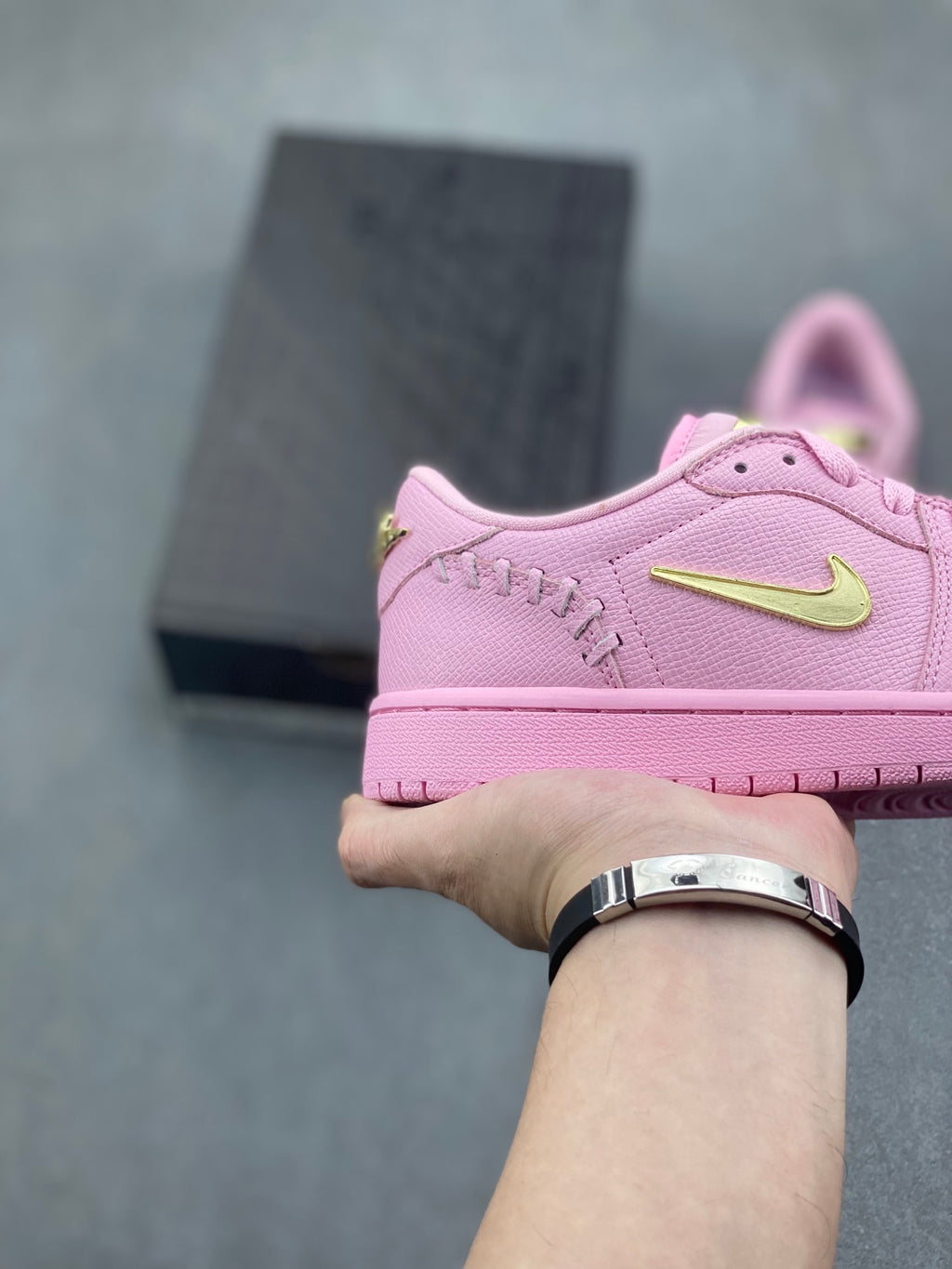 Fragment x Travis Scott x Dior x Nike Air Jordan 1 Low - Image 5