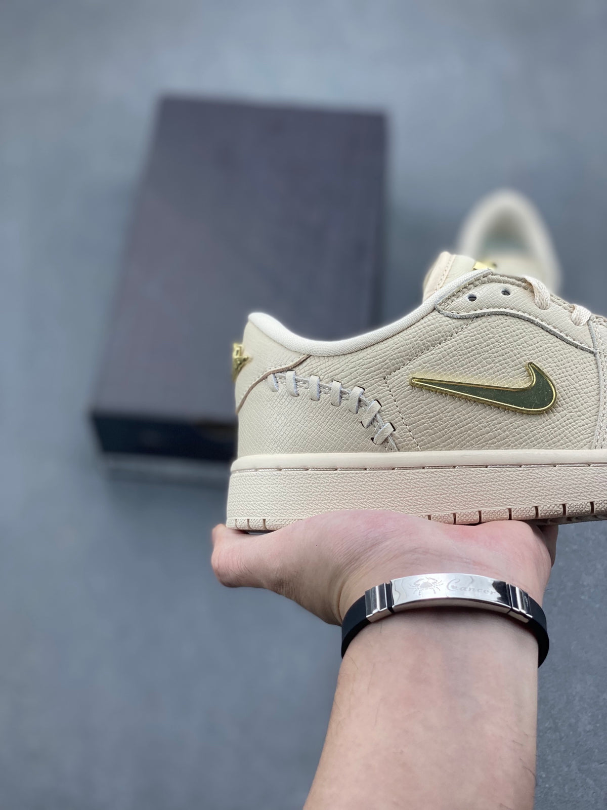 Fragment x Travis Scott x Dior x Nike Air Jordan 1 Low - Image 5