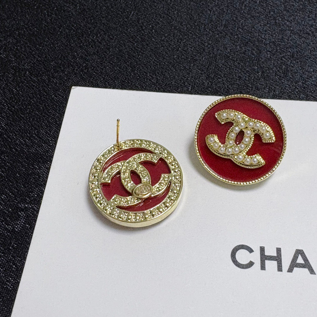 CHANEL Pearl Earrings