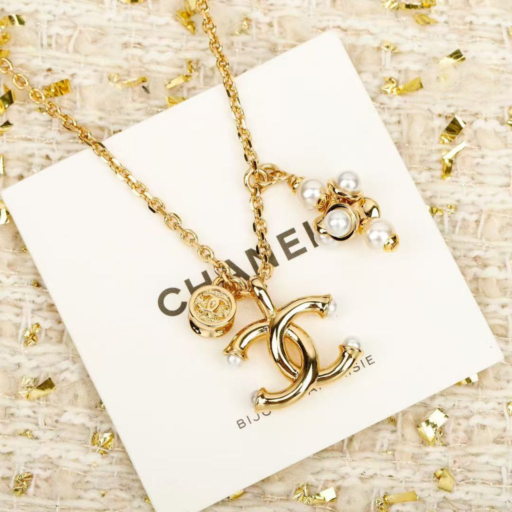 CHANEL Pearl Double-C Pendant Necklace