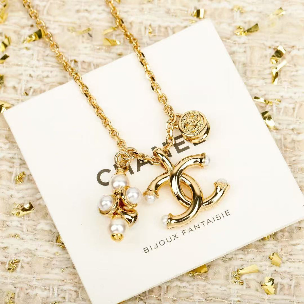 CHANEL Pearl Double-C Pendant Necklace