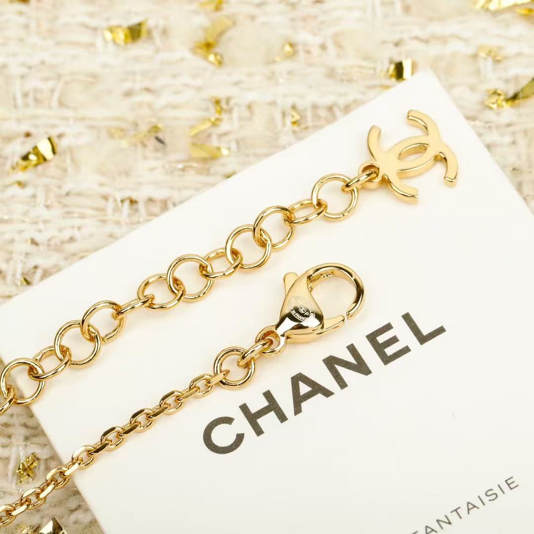 CHANEL Pearl Double-C Pendant Necklace