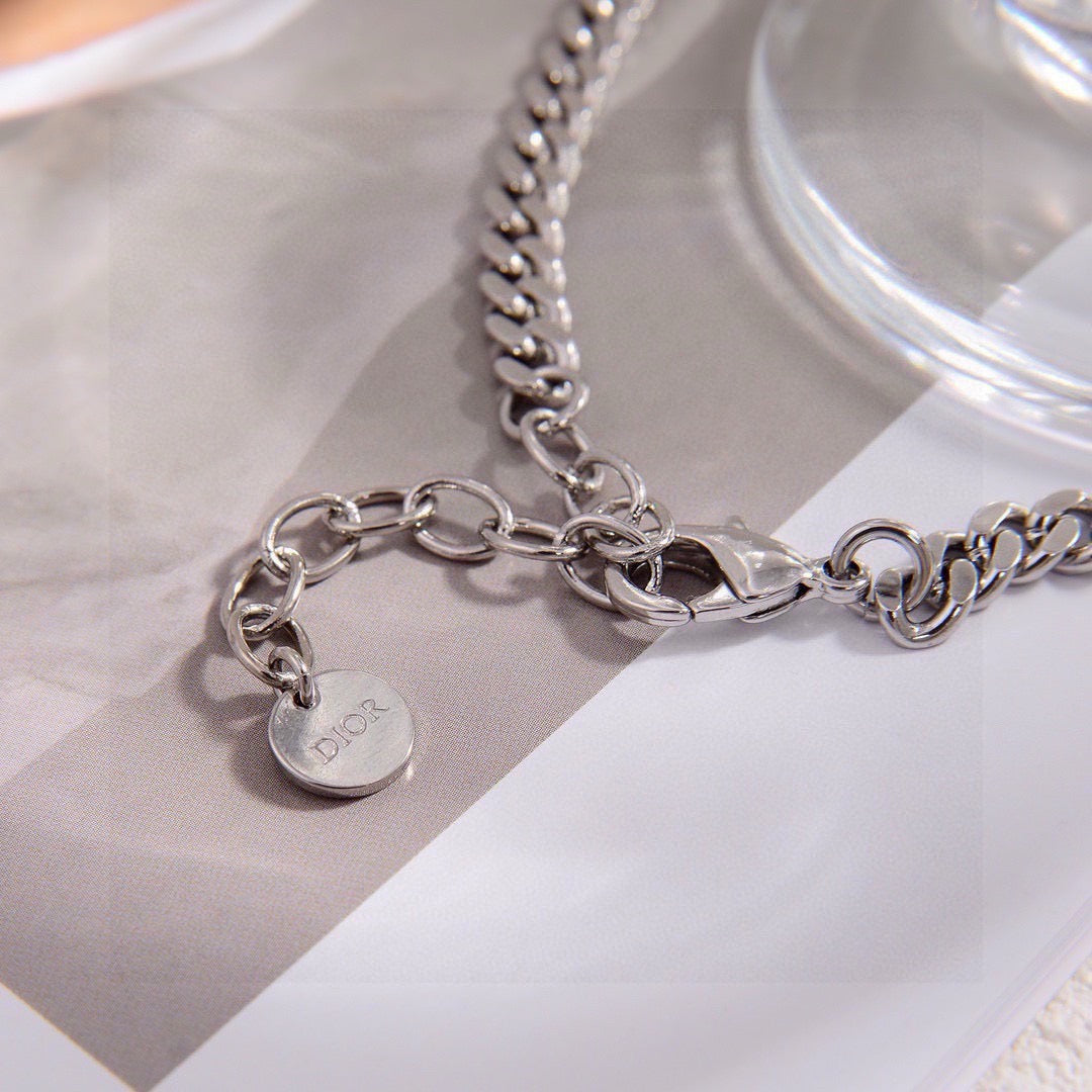 DIOR Necklace